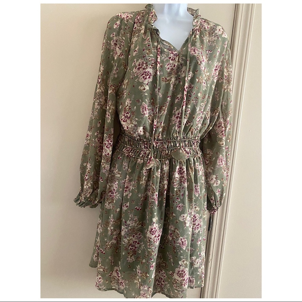 Kori America Floral Puffed-Sleeve Dress